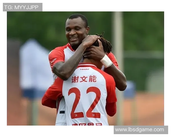 上海篮球队在选拔赛中以97分稳居积分榜首位展现强劲实力