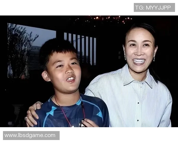 和那英共度时光的足球明星背后的故事与人生旅程