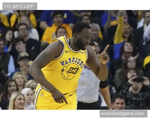 成都篮球队进攻战术解析与深度剖析助力球队崛起之路