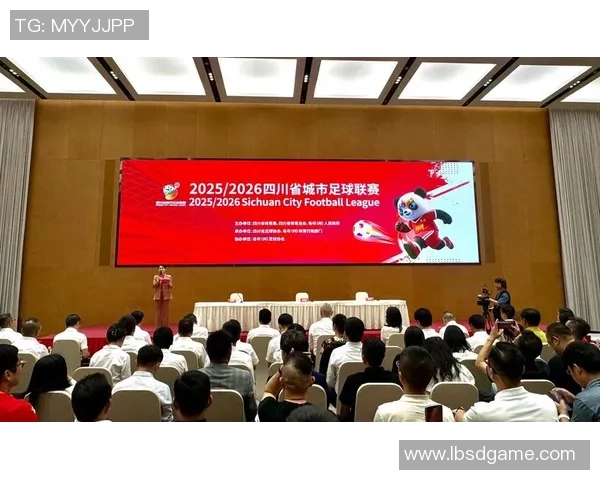 成都足球队在联赛中的实力分析与表现评估 成都足球队在联赛中的实力分析与表现评估