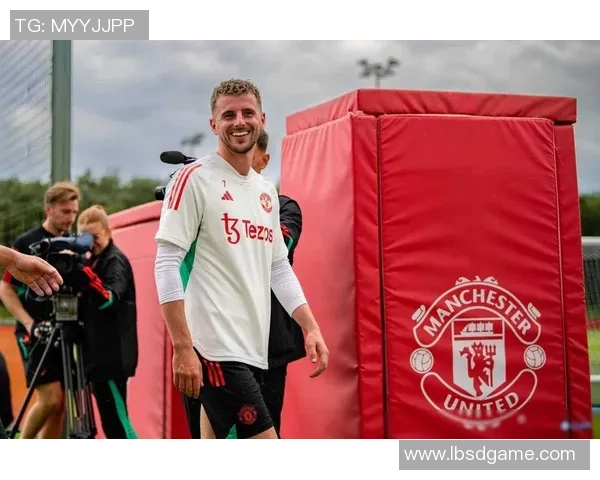 芒特足球明星名单揭晓球迷期待新赛季精彩表现与对决 芒特足球明星名单揭晓球迷期待新赛季精彩表现与对决