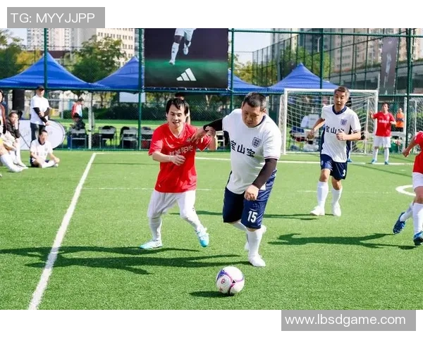 足球盛宴：深入解析上海足球队的战术与技术创新之路