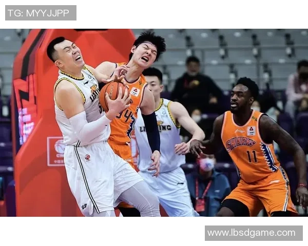 上海篮球队在选拔赛中以90分稳居积分榜首位展现强大实力